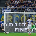 Inter razmišljajući o Barseloni ostao u šampionskoj trci VIDEO