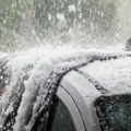Srpskoj influenserki u potpunosti uništen automobil FOTO