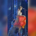 Severinin nastup u Crnoj Gori izazvao lavinu reakcija: Da li je obmotavanje zastave oko struka znak nepoštovanja?