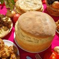 Cipovka – tradicionalni vojvođanski hleb koji se smeje na mesec