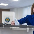 Moldavci iščekuju ključne izborne rezultate dok predsednica upozorava na rusko mešanje