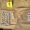 Uhapšena dvojica osumnjičenih dilera droge u Zemunu: Policija im pronašla spakovan heroin