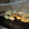 Jubilarna Crevarijada okupila brojne posetioce u Ćupriji: Dve decenije tradicije i dobrog ukusa