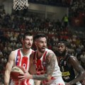Zvezda izbegla "metlu" u finalu ABA lige: Crveno-beli na pogon Nedovića slomili Partizan i produžili seriju