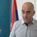 VIDEO: Sramotan napad šefa naprednjaka u Bačkoj Palanci na novinarku - počeo da viče zbog pitanja