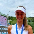 Bravo, Luna! Mlada srpska teniserka plasirala se u istorijsko finale posle pobede nad Ruskinjom