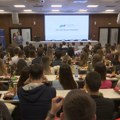 Studenti FON-a rešavaju poslovne probleme iz bankarske industrije