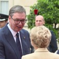 Vučić u Parizu na olimpijskom prijemu kod Makrona: Zahvalan sam na dočeku, Srbija ponosna na svoje sportiste