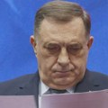 Odlukom Šmita obustavljena isplata novca na svim nivoima vlasti Dodikovoj i Stevadićevoj stranci
