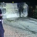 Slika strašne nezgode kod Užica: Dečak vozio kola, dvoje bilo u gepeku, ima povređenih