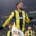 Dušan Tadić potpisao!