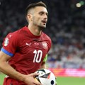Nesuđeni lider crvene zvezde nastavio da gazi: Šta radi Dušan Tadić... (video)