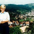 Tri nedelje pre tragedije, princeza Dajana posetila je Bosnu: O susretu sa dečkom koji je zbog mine ostao bez nogu i dalje se…