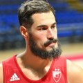 Uvredljivi grafiti na zgradi Nikole Kalinića, Zvezda se oglasila: "Ovo je pokušaj da se diskredituje naš igrač"