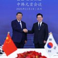 Si Đinping doneo Xiaomi telefone u sedište Samsung proizvodnje: Poklonio ih južnokorejskom predsedniku