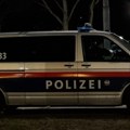 Taksistu sa Balkana napao "ulični nindža" neviđena drama u Beču: Umešao se i maloletnik (17), pred policajcima zauzeli…
