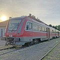 Voz iskočio iz šina, posledice vidljive i danas: Izmenjen saobraćaj na pruzi Zrenjanin – Subotica