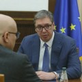 Vučić nastavlja konsultacije sa predstavnicima stranaka