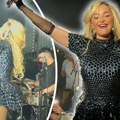 Maja energično zaplesala, pa joj "sevnula" zadnjica: Ništa je nije omelo, grmi kako izgleda u ovoj haljinici