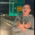Neviđena provokacija na ulazu u Beograd! Albanac pevao pesmu posvećenu bivšim liderima tzv. OVK, pa pokazao dvoglavog orla…
