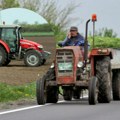 Agencija za bezbednost saobraćaja raspisala javni poziv za nabavku zaštitnih kabina za traktore Evo koliko ih ima nebezbednih