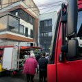 Požar u centru Novog Pazara: Zapalila se porodična kuća u Ulici Relje Krilaticea zbog kvara na električnoj instalaciji…