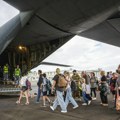 Vojni avioni stigli u novu kaledoniju: Evakuišu se turisti, Francuska šalje vojsku da štiti javne zgrade, Makron stiže na…