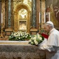 Papa Lav XIV na prvom putovanju van Vatikana – u bazilici posvećenoj Bogorodici u Đenacanu