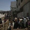 WAFA: U izraelskim napadima širom Gaze od jutros poginula 23 civila