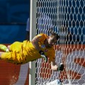 Premijer liga uvela nova fudbalska pravila, golman Barnlija prva "žrtva", a ovo je kazna