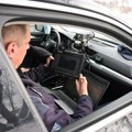 Filmska potera kroz Srbiju: Bahati Bosanac u crnom BMW zorom probio rampe na graničnim prelazima Hrvatske i Srbije pa dao gas…