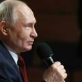 "Putin nije veliki strateg, već kockar": Potezi su mu zasnovani na taktikama kgb, a vodi ga strah: Oportunizam ga je doveo u…