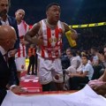 Hit scena na klupi Zvezde: Obradović kao da ne veruje šta Jago radi tokom tajm-auta