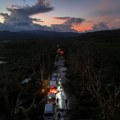 Uragan ojačao, briše sve pred sobom: Poginulo skoro 30 ljudi; Evo gde će sledeće udariti FOTO/VIDEO
