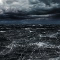 Francuska čeka veliku oluju "Ostin"; Upaljeni meteo-alarmi VIDEO
