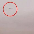 Avion leti usred najgoreg nevremena Zastrašujući snimak iz srca oluje na Novom Beogradu (video)