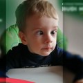 Pavle (4) je rođen zdrav, a SAD ne stoji, ne hoda, ne govori: Ima retku genetsku bolest i potrebna mu je naša pomoć