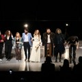 Višeminutne ovacije nakon premijere predstave “Kruna Jovanova“ (FOTO)