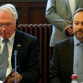 Sastanku opozicije i vlasti o izbornim uslovima prisustvovali i Kristofer Hil i Emanuel Žiofre