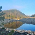 Mesto je san snova Meštani sela Pranjani organizuju prvomajsku feštu na Gorskom jezeru usred borove šume Svi su pozvani i ne…