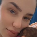 Ne spavamo nikako! Aleksandra Nikolić otkrila kroz šta prolazi nakon porođaja, objavila snimak sa ćerkom!