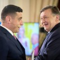 Uživo da li dijaspora odlučuje izbore? Izlaznost u Rumuniji premašila 50 odsto: Izlazne ankete daju prednost Simionu