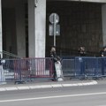 Student povređen tokom intervencije policije ispred Skupštine grada Novog Sada