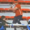 Stravični snimci nasilja! Horor na stadionu: Huligan motkom udarao dete po glavi, ljudi skakali sa tribine - ima i mrtvih!