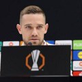 Kad dam gol za zvezdu sledeći put skidam dres i trčim oko stadiona: Slovenac se šalio na svoj račun pred Seltik, zbog gola na…