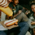 Počeli kao štand s hot dogovima, a sada su prodati za 450 miliona dolara