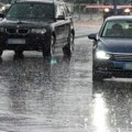 RHMZ izdao hitno upozorenje: Danas potop u ovom delu zemlje, a evo kad se vraća sunce, uskoro i do 20°C