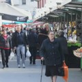 Pijace pune, novčanici prazni: Uskršnja trpeza ove godine biće znatno siromašnija