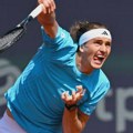"Budženje" forme pred Vimbldon - Zverev u četvrtfinalu Halea!