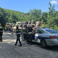 DRAMA NA PUTU KA ŽAGUBICI: Prevrnuo se kamion koji je prevozio džinovsku elisu za vetropark, saobraćaj u prekidu